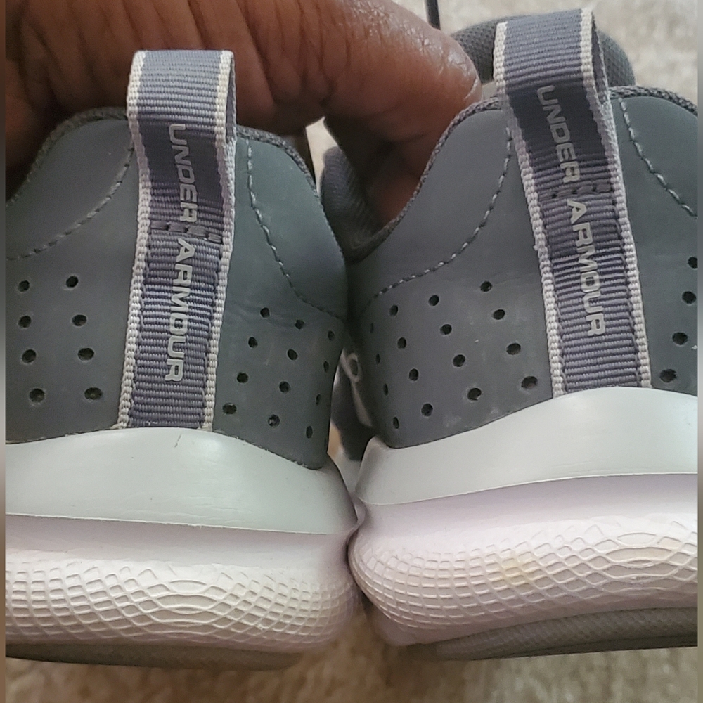 Under Armour Sneakers - Picture 7 of 7